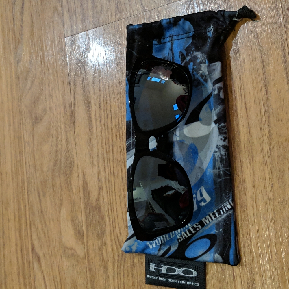 Jupiter Oakley Sunglasses